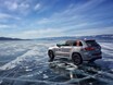 ジープ グランドチェロキー トラックホーク、凍結したバイカル湖で速度記録達成！