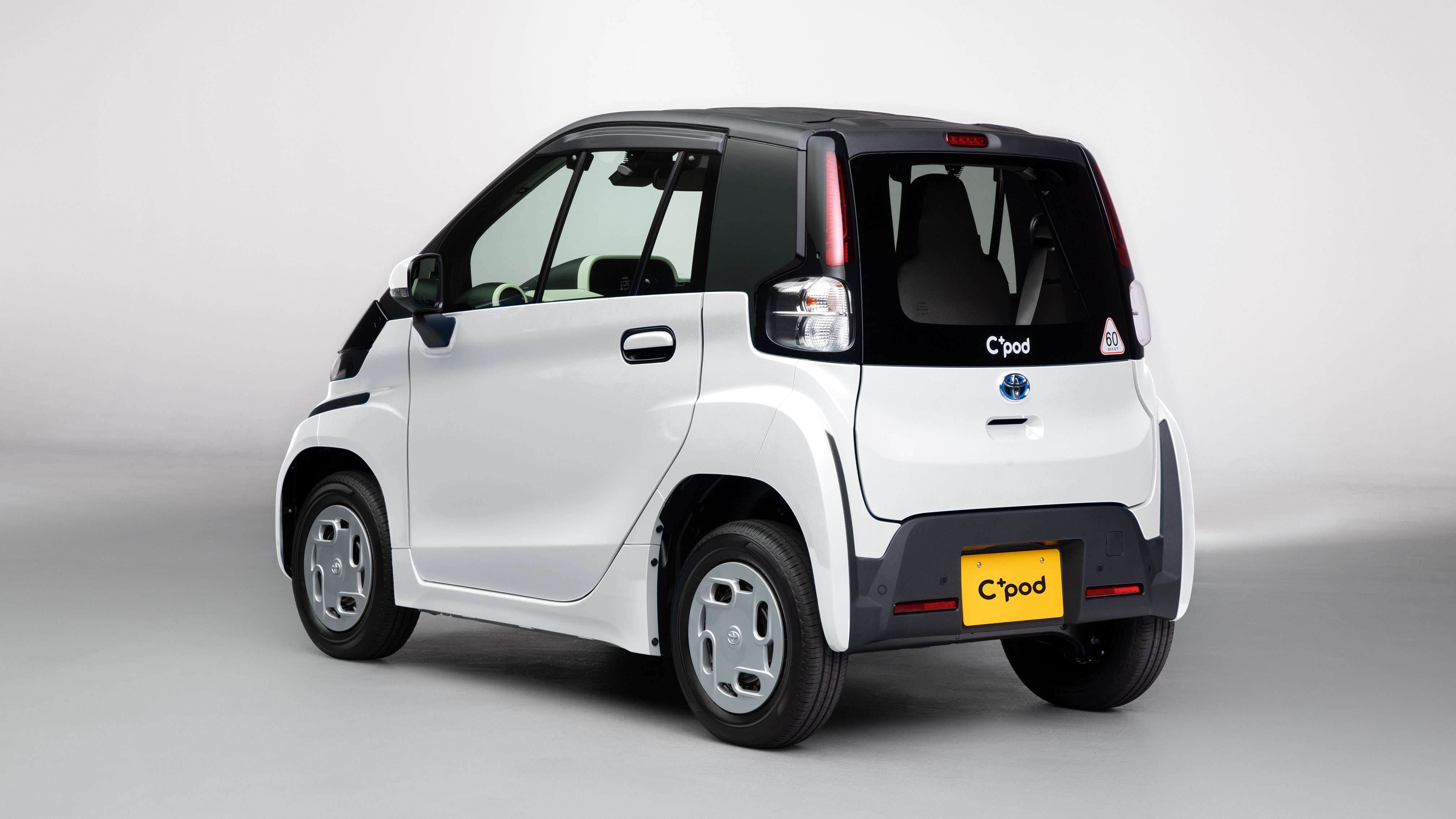 トヨタの チョイ乗り 新型車がカワイイ C Pod シーポッド 登場 Gq Japan 自動車情報サイト 新車 中古車 Carview