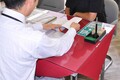 イマドキの若者は電話も苦手なら「対人商談」も苦手でクルマを買うのを躊躇！　新車ディーラーでの「無人購入」も現実味を帯びてきた