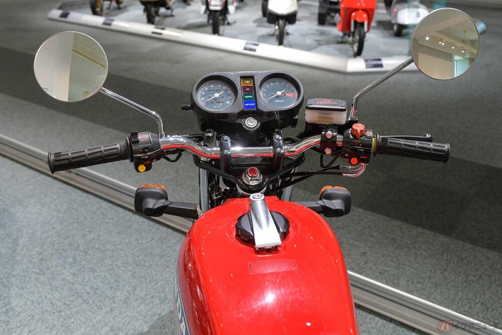 ホンダ「ホークIII CB400N」　バイクブームと共にやって来た中型ヨーロピアンスポーツ