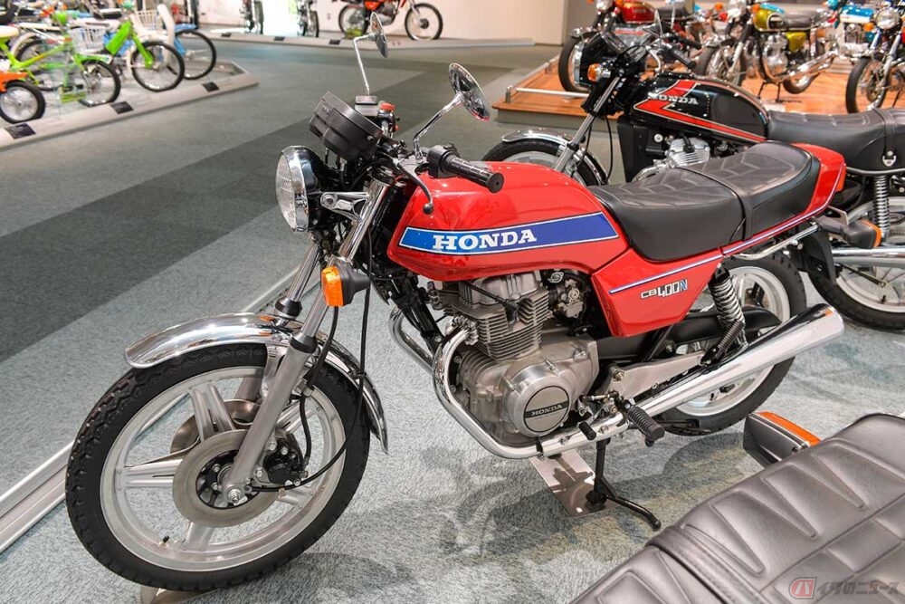 ホンダ「ホークIII CB400N」　バイクブームと共にやって来た中型ヨーロピアンスポーツ