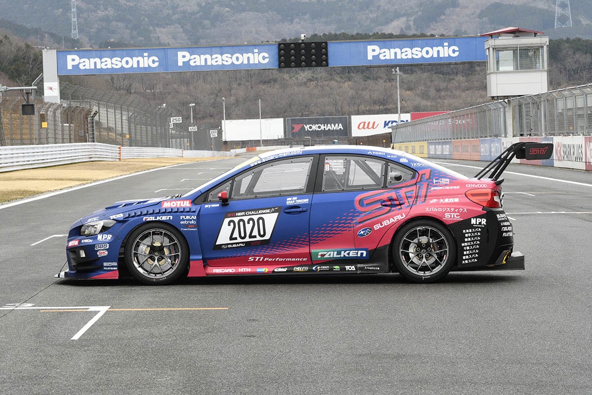 スバルなブルーとチェリーレッドがかっこいい 年仕様のbrz Wrx Stiレーシングカーお披露目 スタイルワゴン ドレスアップナビ の写真 8ページ目 自動車情報サイト 新車 中古車 Carview