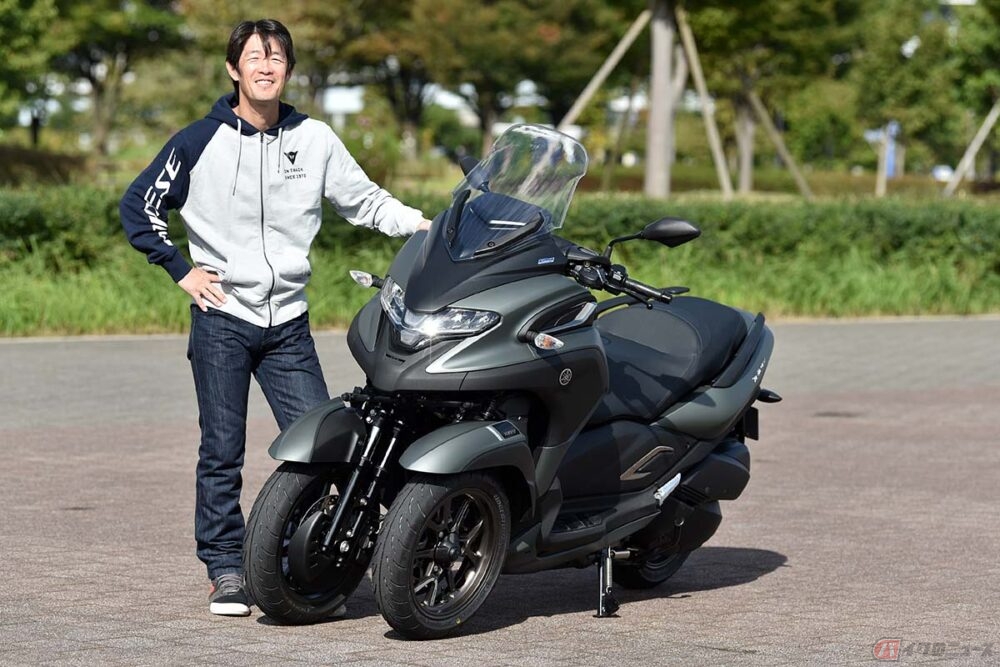 自立も可能なヤマハ「トリシティ300」 使い勝手と走行性能の実力は ...