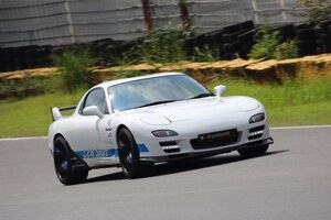 「RX-7(FD3S)補完計画！」ロータリーの実力派ショップが長くローリスクで付き合えるチューニングを実行！