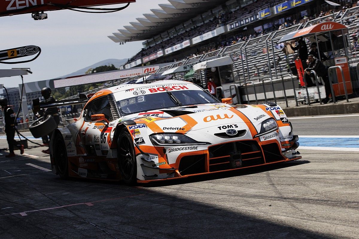 36号車auがぶっちぎり優勝。GT300は56号車リアライズが激戦を制す