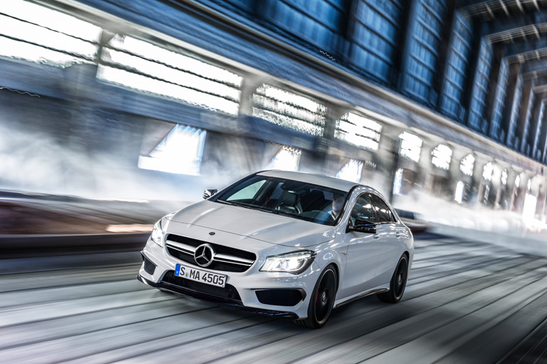 CLA 45AMG発表。プロト仕様テストもギリダシ