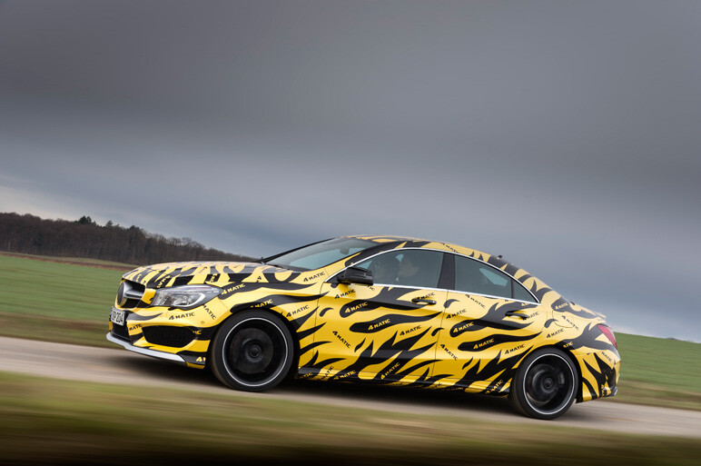 CLA 45AMG発表。プロト仕様テストもギリダシ