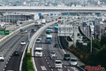 みんな渋滞は嫌だよね!! ドライバー皆が協力すれば、渋滞は緩和できる!!