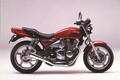 90年代バイクの価格暴騰が止まらない！　青春を共に過ごした「ゼファー」「RGV-Γ」「NSR」