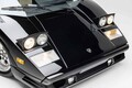 カウンタック25周年記念車がオークションでは最低落札額に未到達！ 後日約7810で売却されたプロレス界のスーパースター“ジョン・シナ”が所有した個体
