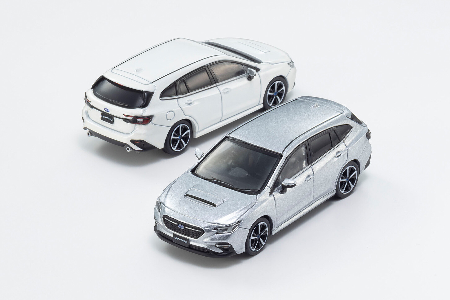 京商のミニカーにレガシィ、WRX、レヴォーグ、BRZがラインナップ！ ファミマで買える、スバルづくしのコレクションが登場。（くるくら） |  自動車情報・ニュース - carview!