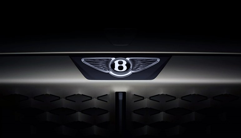【新エンブレム＆EVコンセプト】ベントレーが「EXP 15」発表。106年の歴史で5度目のロゴ刷新…26年以降採用へ