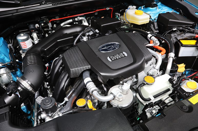 スバル クロストレック ハイブリッドのモーターや電池はトヨタが供給。北米専売か