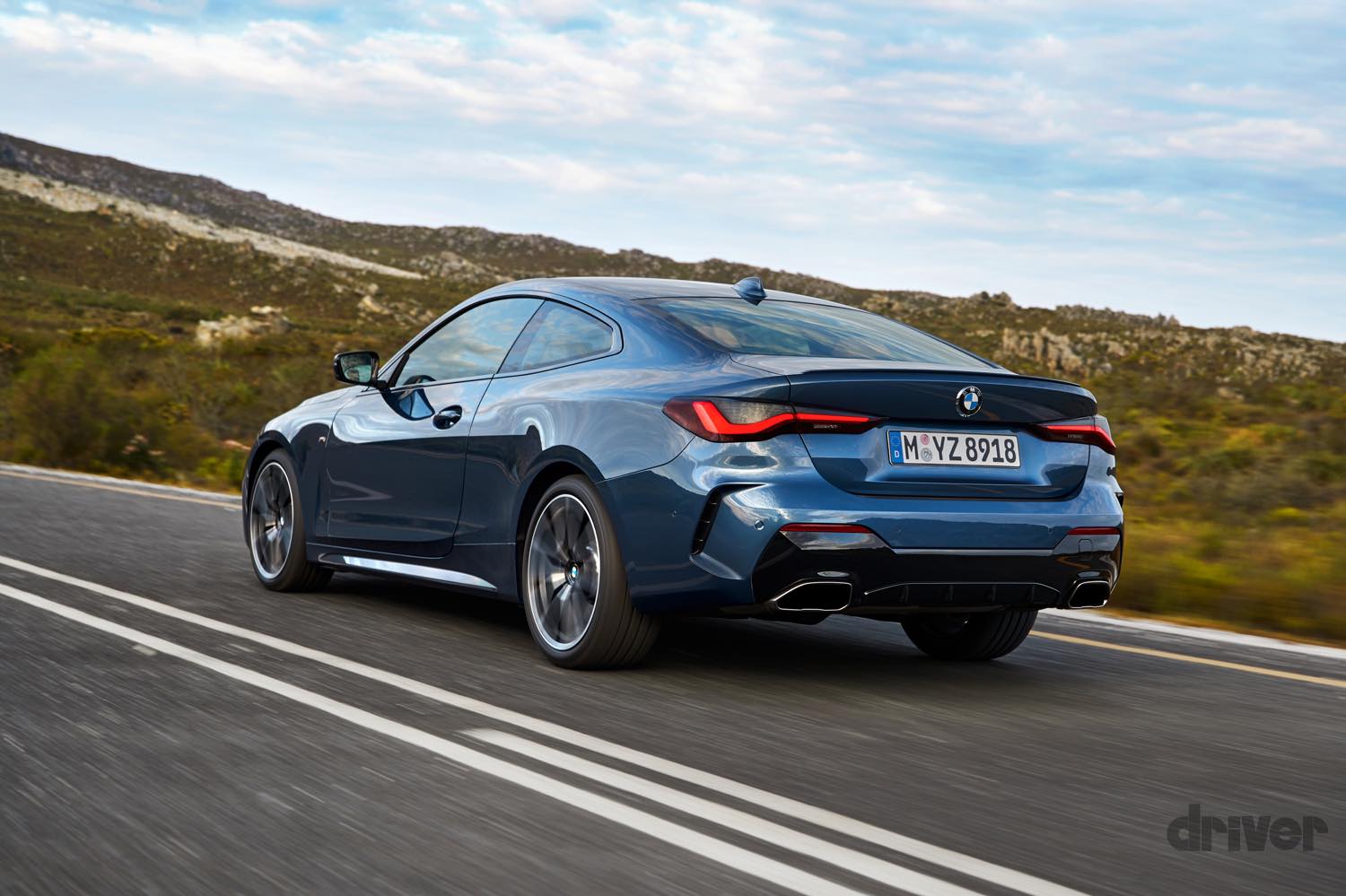 縦型キドニー Bmw 4シリーズクーペがフルモデルチェンジ 3シリーズとの差別化が明確に Driver Web 自動車情報サイト 新車 中古車 Carview