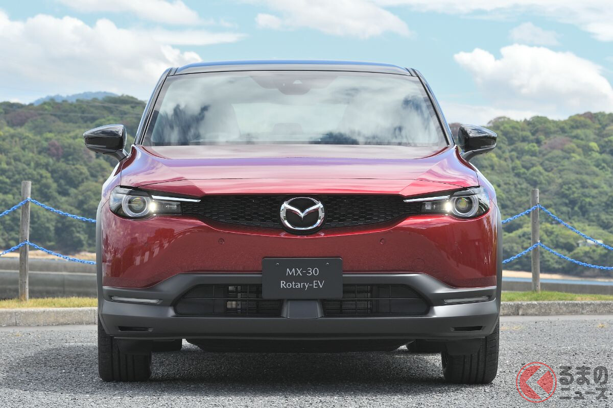 11年ぶりにマツダが「ロータリーエンジン」搭載車を復活、なぜ？ 「マツダらしさ」と電動技術で変革図る！ 新型「MX-30」11月に発売へ
