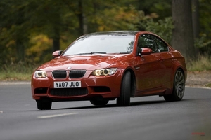 【重視すべきはメンテナンス履歴】BMW E92型M3の中古車　日常に潤いを　セダンは希少な存在
