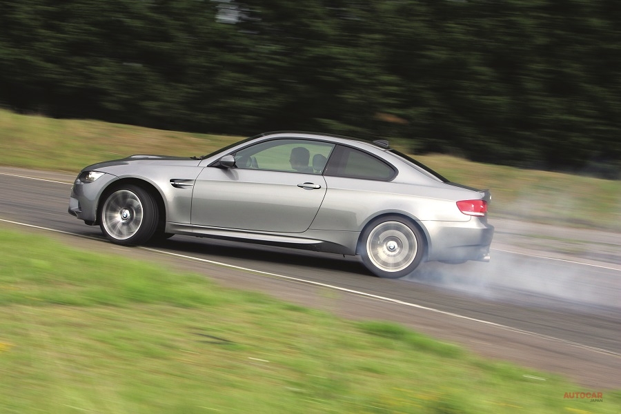 重視すべきはメンテナンス履歴 Bmw E92型m3の中古車 日常に潤いを セダンは希少な存在 Autocar Japan 自動車情報サイト 新車 中古車 Carview