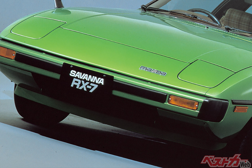 後発車が大ヒット!?　初代マツダ RX-7はポルシェ 924を超えだった!?