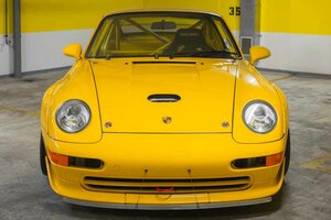 走行距離たった48キロ！ 2億円以上も納得の奇跡のポルシェ「911 GT2」がオークションに登場！ 57台のみ作られた新車同然の個体に驚きの声