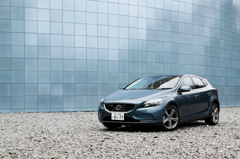 新型V40に試乗！ 四角くないボルボの完成形