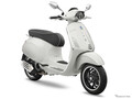 『ベスパ』125cc～300ccの7モデルに新カラーとグラフィックを採用