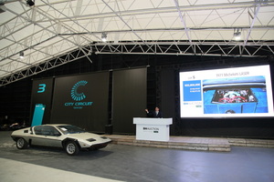 【GT-R勢は惨敗】スバル360が最高落札額を記録！価値ある希少車が続々登場、BHシティ・サーキット東京ベイ・オークション