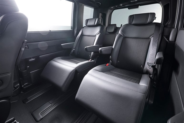 【正しい新車の買い方】値引き交渉のやり過ぎは禁物。好条件でお気に入りのクルマを購入する方法とは？
