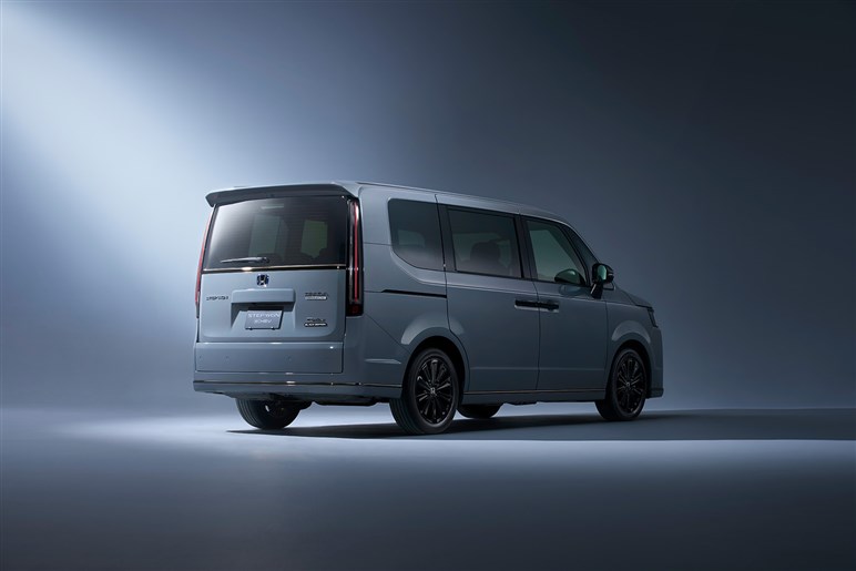 【正しい新車の買い方】値引き交渉のやり過ぎは禁物。好条件でお気に入りのクルマを購入する方法とは？