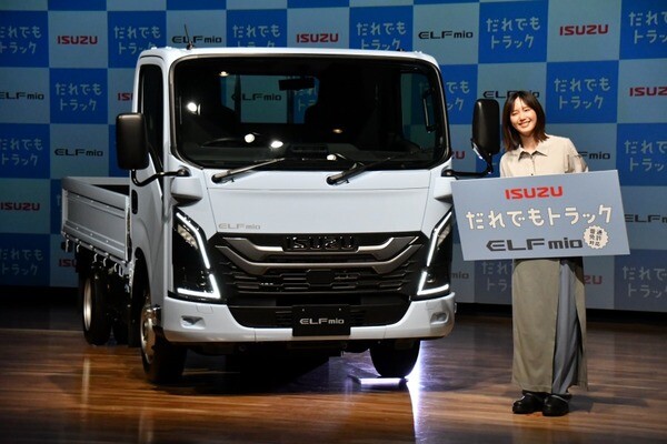 「いすゞの本気を感じる」普免で乗れるトラック「エルフミオ」発売 “業務用以外”も視野？「痛車に」の声も!? 
