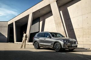 ディーゼル搭載の『BMW X5』に7名乗車の3列シートを標準化した限定車“エディションX”が登場