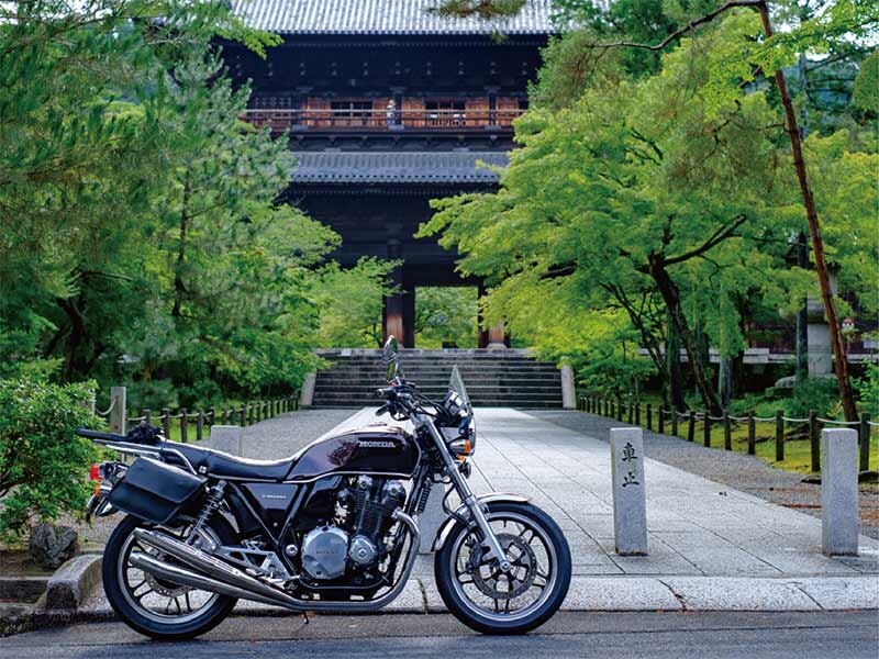 屋内バイク駐車場が使える宿泊プラン！「バイク旅応援・京都お泊りツーリング」をオリエンタルホテル京都 六条が発売