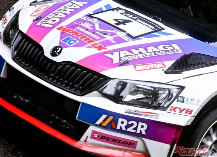 新井大輝選手とヘイキ選手の一騎打ちの結末は？　 メカニックたちの成長にも涙した久万高原ラリーの痺れる1日