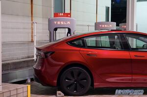 テスラ 、「スーパーチャージャー 」の国内100箇所の設置を達成