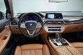 BMW 7シリーズが化粧直しでX7風の迫力顔に。中国好みのテイストも