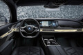 31.1インチの8Kディスプレイと40スピーカーの衝撃！　BMW ７シリーズ「ザ・ファースト・エディション」をオンラインで先行受注開始