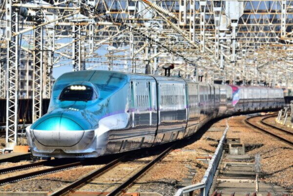 常識覆す「長～い新幹線の車両基地」デザインが決定！ “大都会ド真ん中”に建設 屋根ですっぽり覆われる