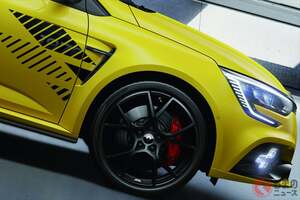 1.8リッターエンジンで300馬力！ 全長4.4mの“ちょうどいい”「5人乗りスポーツ」がスゴイ！ ホンダ「シビックタイプR」のライバル的存在！ ルノー「メガーヌ R.S.ウルティム」とは？