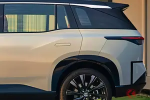 約230万円！ トヨタ最新型「SUV」登場！ RAV4サイズの「4.6m級ボディ」＆広びろ内装採用！ 「トヨタパイロット」も搭載の中国「bZ3X」とは