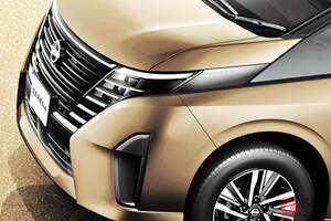 日産「8人乗りミニバン」に大注目！ 新車300万円台に「高性能4WD」＆地上高アップの「イーフォース」が凄い！ 走破性向上したセレナの「ハイスペックモデル」 どんな車？