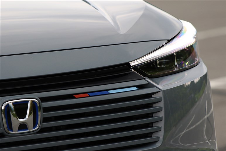 コンパクトSUV「ヴェゼル」の改良モデルは乗り心地も走りも「WR-V」と別モノ。納期も改善