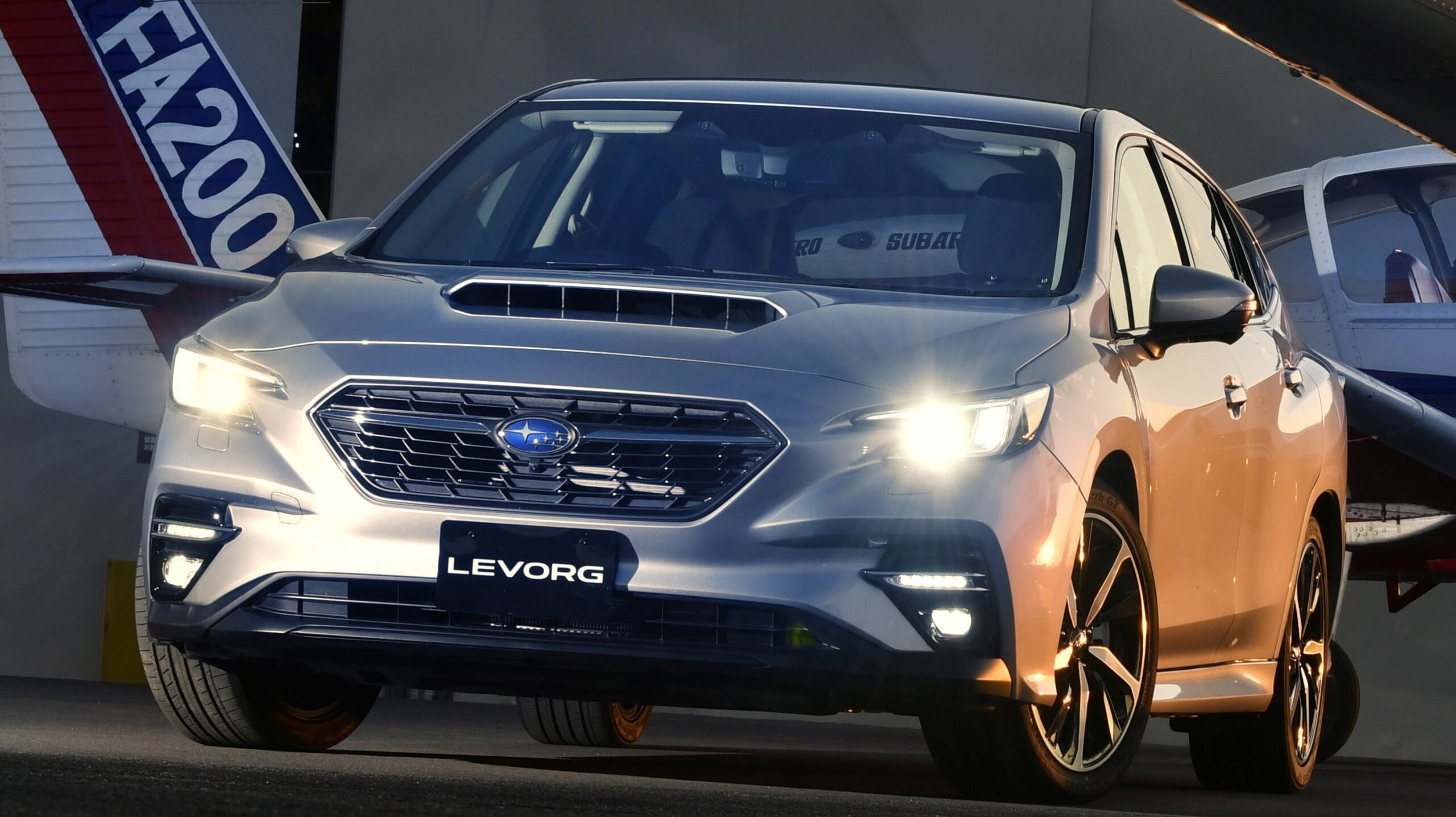 業界騒然! 関係者に購入者続出!! 600km乗って実感したスバル新型レヴォーグ絶賛の理由