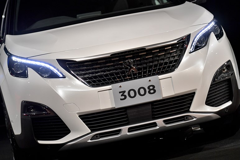 プジョー新型SUV「3008」を発表。3列7シーターの「5008」も初公開