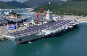 世界で2例目の電磁カタパルト空母「福建」誕生 中国の次世代海軍力の象徴する巨大艦