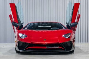 5400万円で落札！ ランボルギーニ「アヴェンタドール」の役物は「今が買い」!? 新車同然でもプレミアムが付かないうちに入手したい