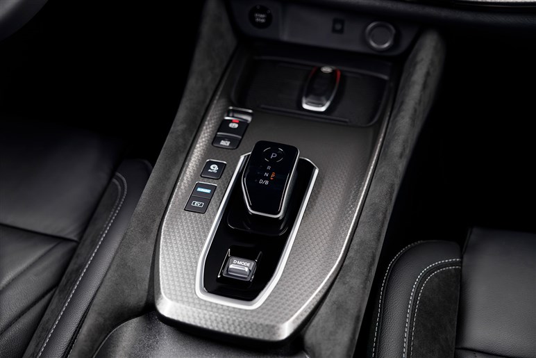 次期エルグランドに搭載予定「第3世代e-POWER」プロトタイプ試乗　より静かに進化。ミニバンとの相性やいかに？