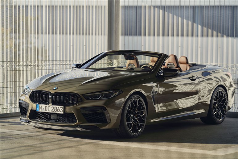 【初撮影】BMW「スカイトップ」のフルヌード版が美しすぎた。限定50台は完売、プレミア価格は2億円以上に