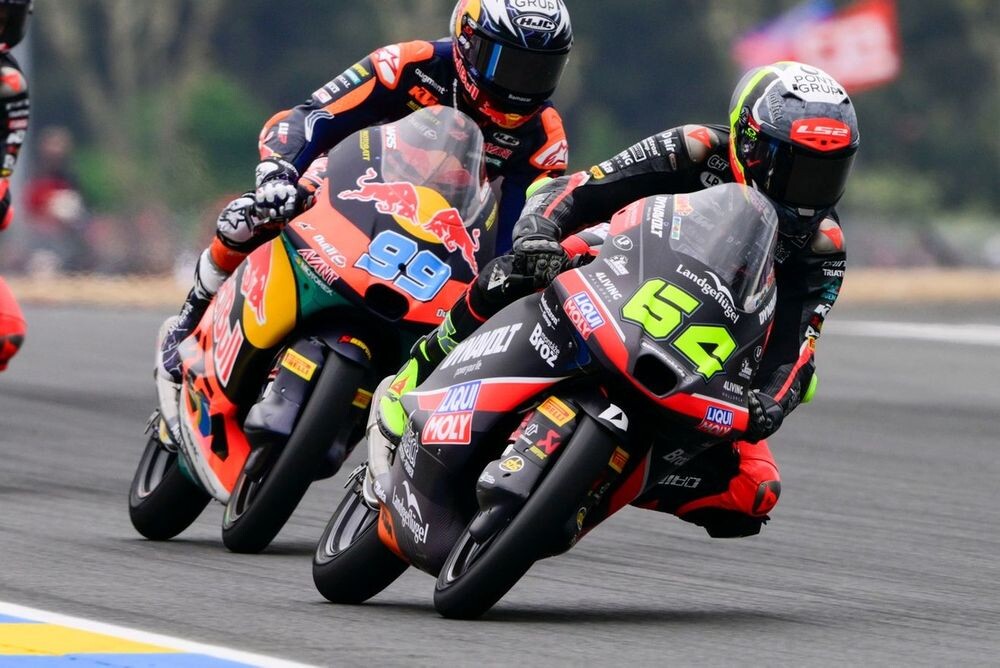 Moto3アラゴン決勝｜ダビド・ムニョス、最終コーナーで先頭奪いキャリア初優勝！　山中琉聖がトップ10入り