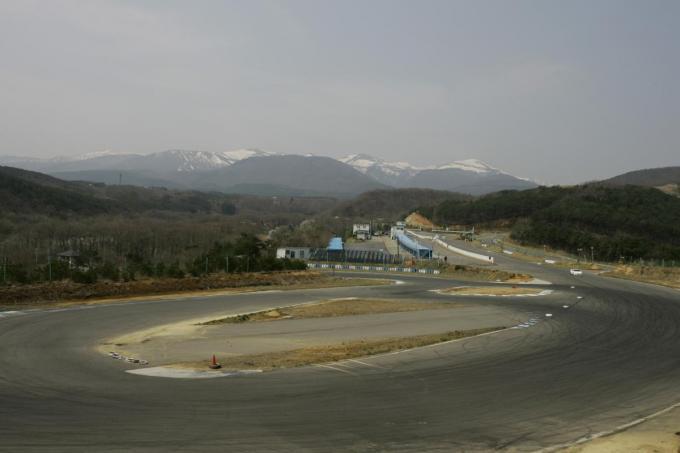 福島県の超マイナーサーキットがいま外国人旅行者に大人気のワケ