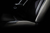 SUBARUの新型SUV「レイバック」のティザー画像を公開