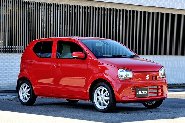 新型アルトが登場。加飾に頼らないデザイン革命